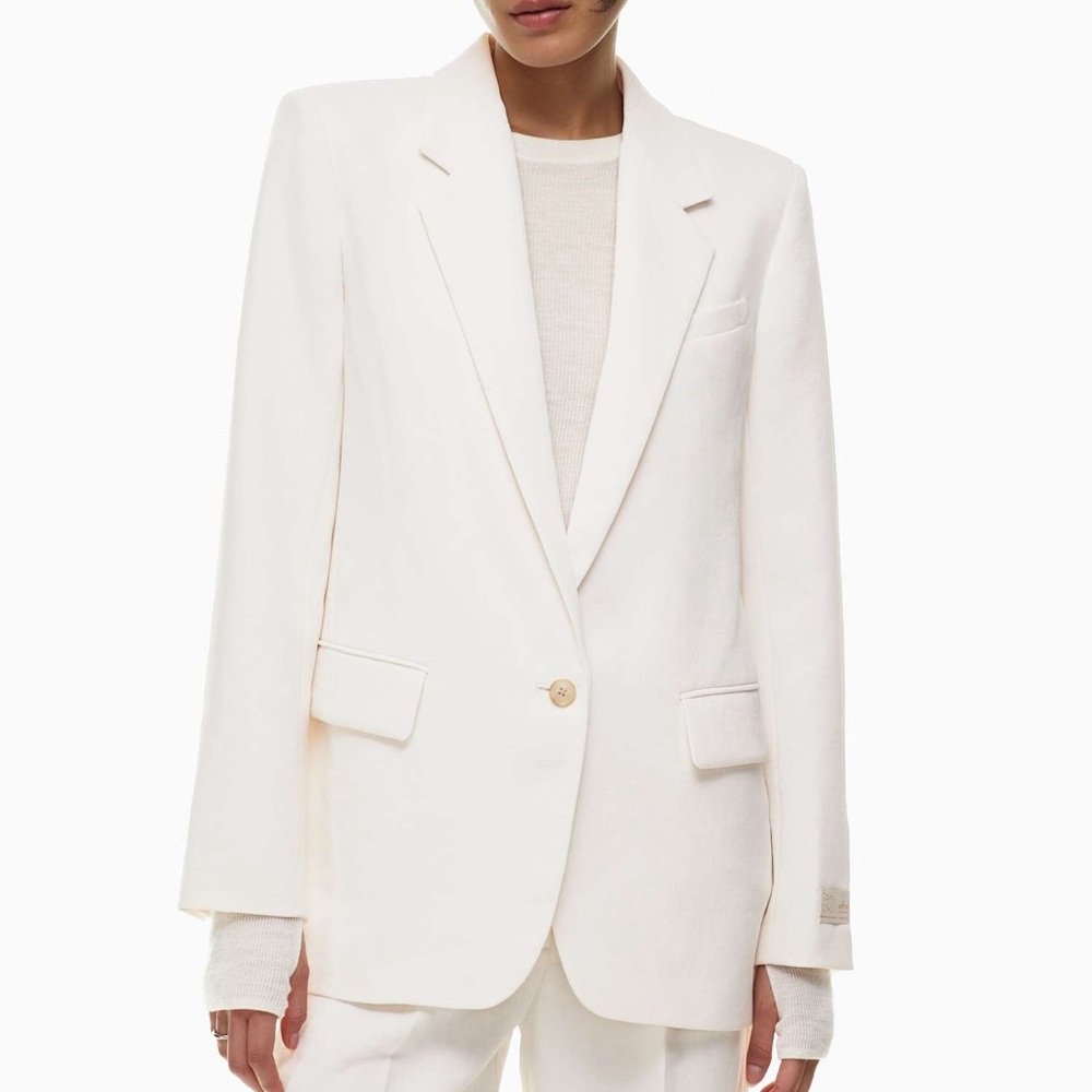 Aritzia Off-White Suit Jacket